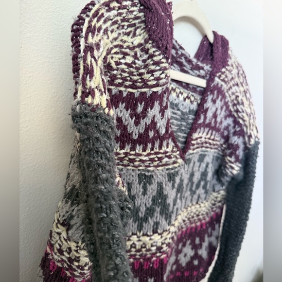 Free People Fair Isle Knitted V-Neck Pull Over Hoodie - Picture 5 of 16